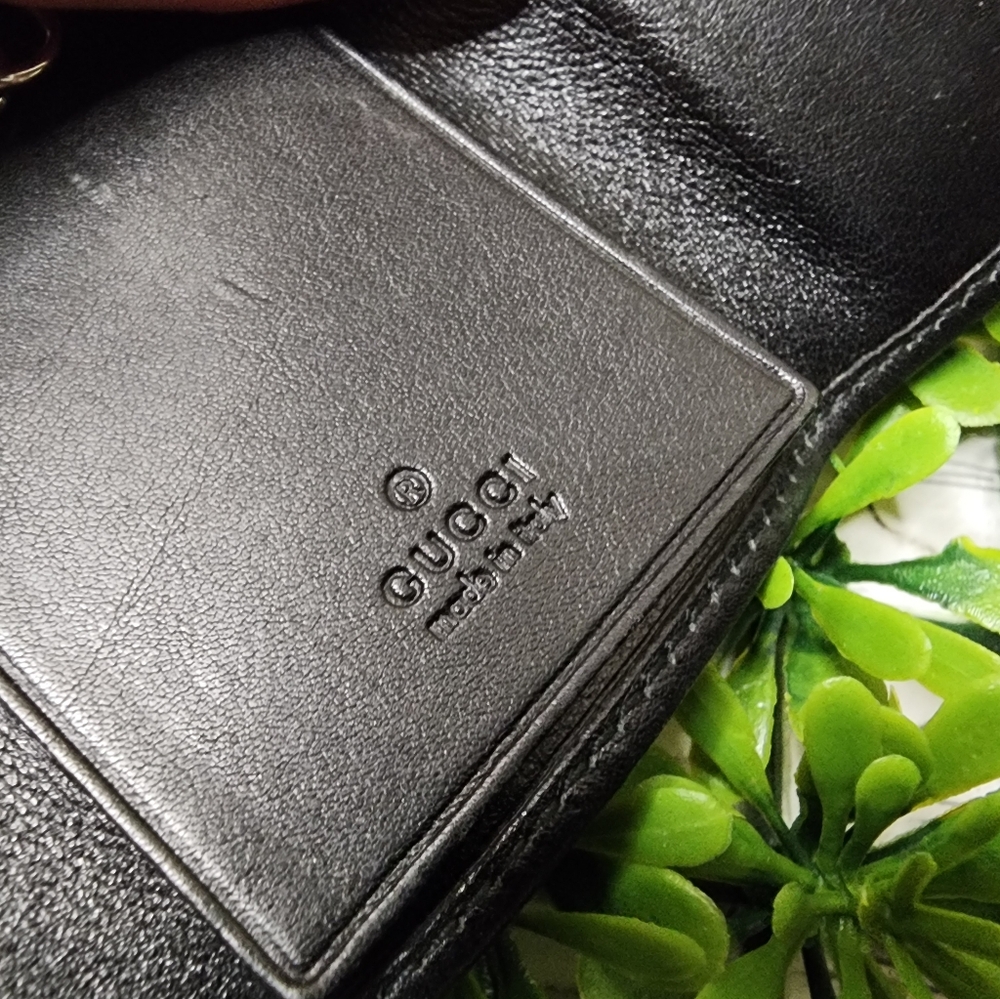EUC Gucci Key Holder Card Case - Picture 9 of 12